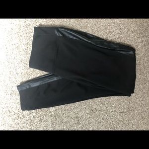 Tummy control leggings